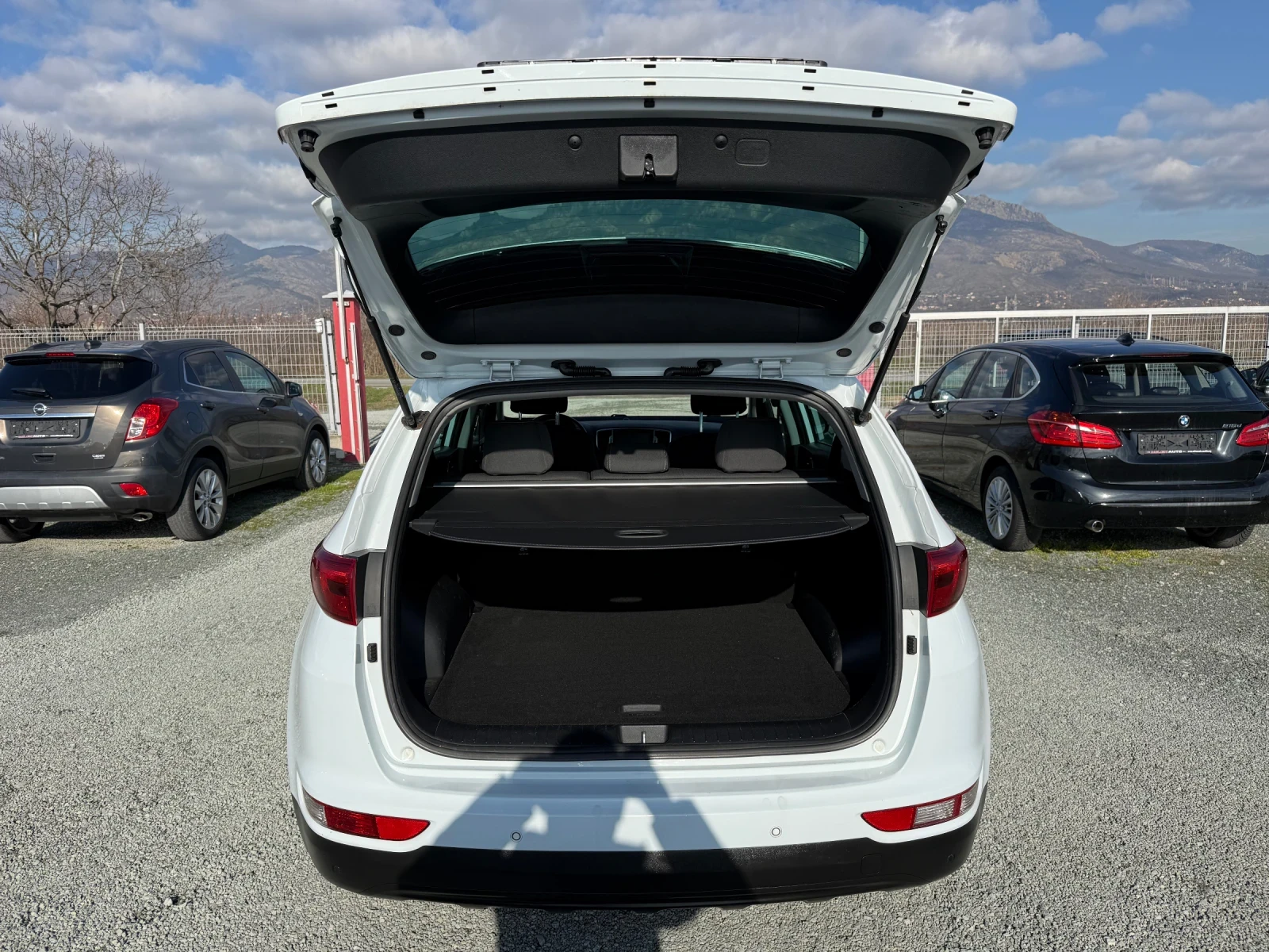 Kia Sportage (KATO ����) | Mobile.bg � ����������� 13