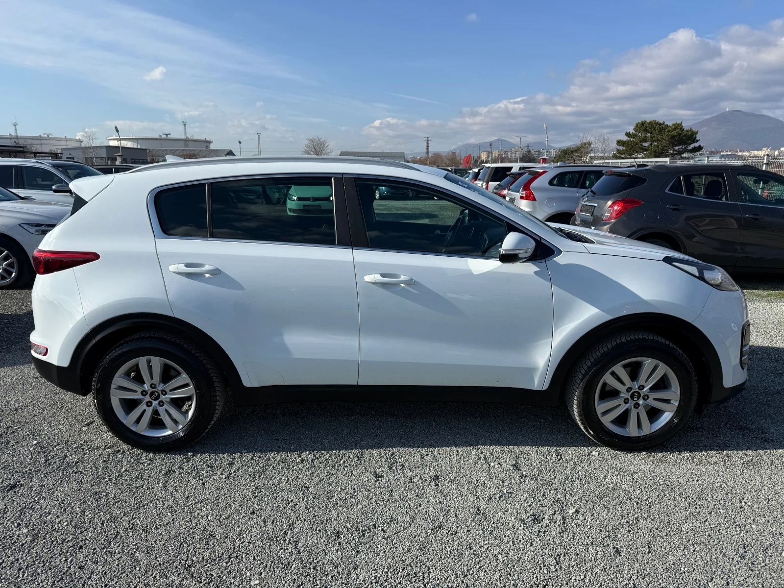 Kia Sportage (KATO ����) | Mobile.bg � ����������� 4