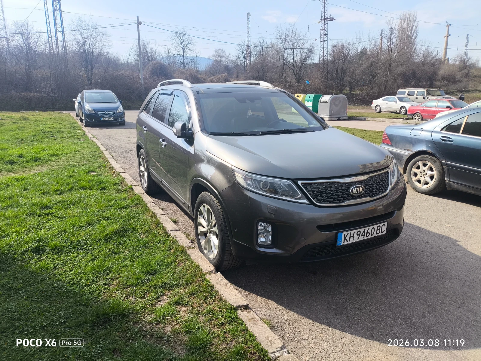 Kia Sorento 2.2 CRDI, снимка 2 - Автомобили и джипове - 53760323