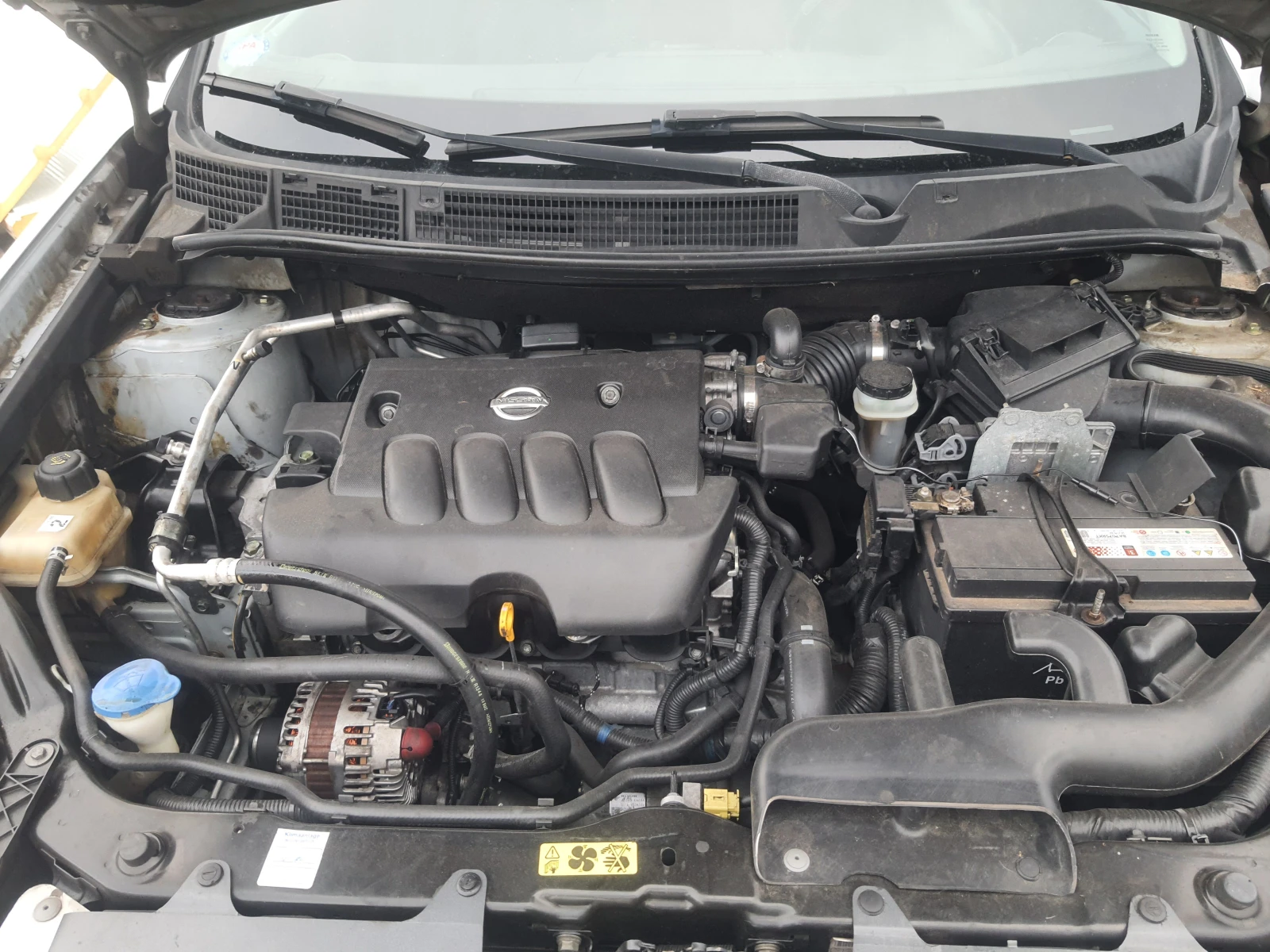 Nissan Qashqai  2.0i 4x4 Panorama, снимка 17 - Автомобили и джипове - 56048805