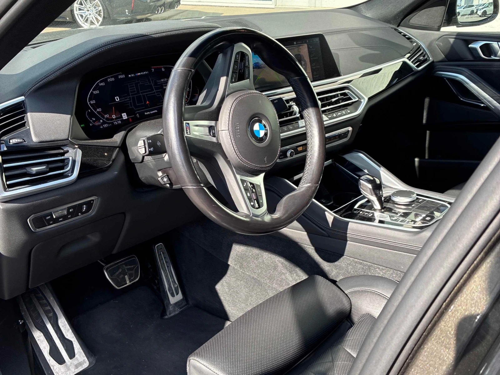 BMW X6 M50i  CARFAX, снимка 5 - Автомобили и джипове - 56114039