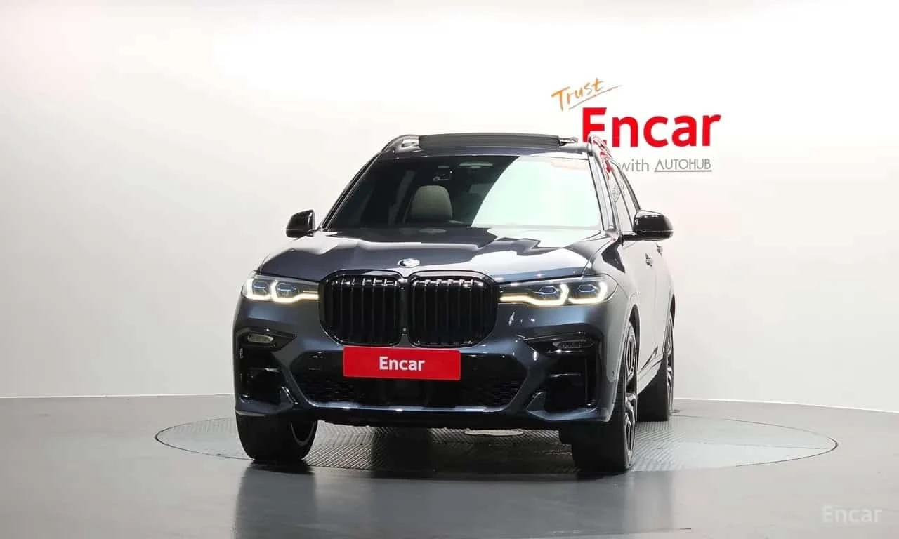 BMW X7 * xDrive 30d M Sport First Edition* АВТОКРЕДИТ* , снимка 3 - Автомобили и джипове - 56180748