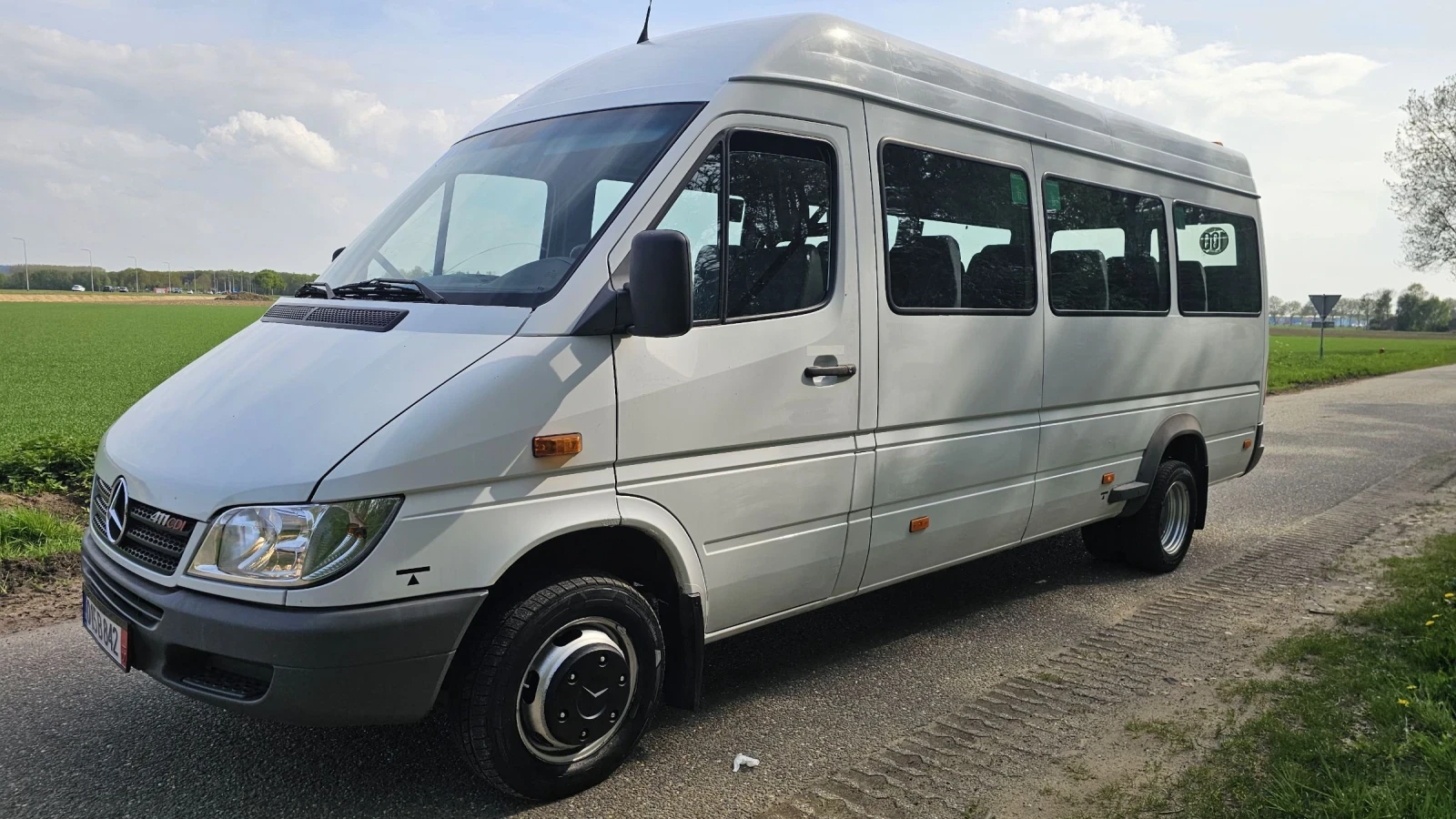 Mercedes-Benz Sprinter 411-22 места  - 236000 km - изображение 2