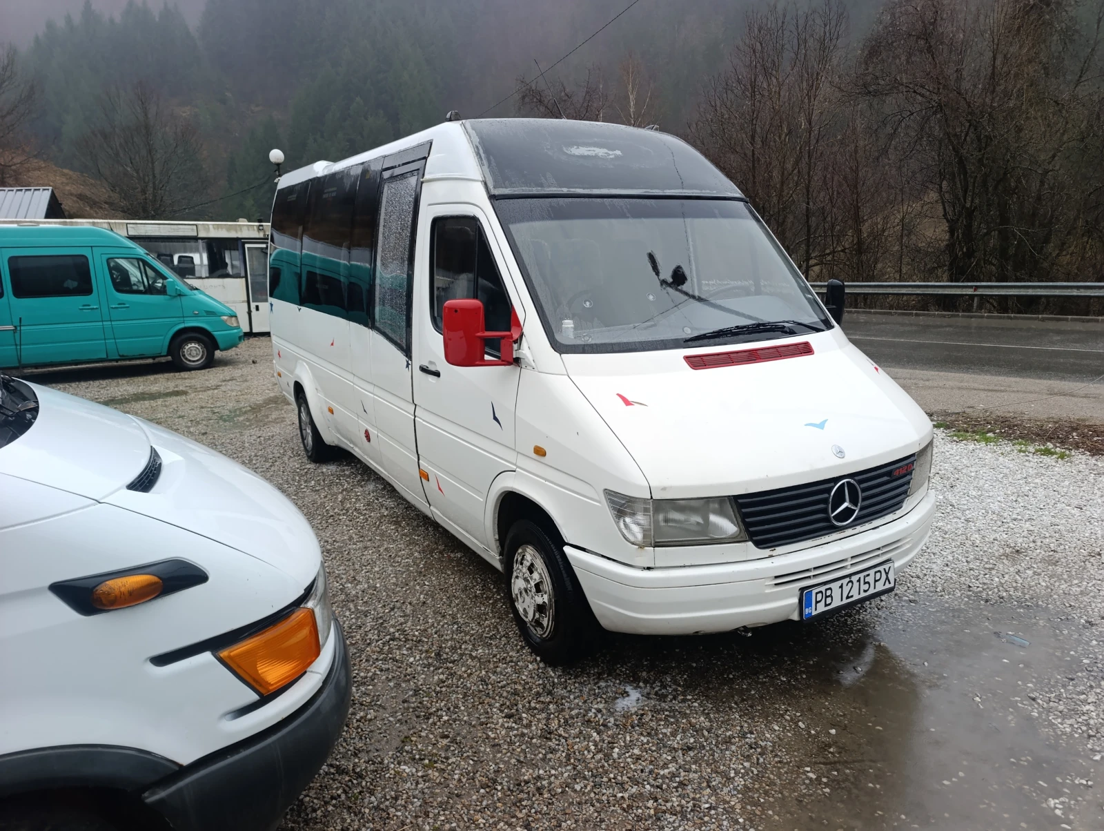 Mercedes-Benz Sprinter 412 КЛИМАТИК, АВТОМ.ВРАТА - изображение 2