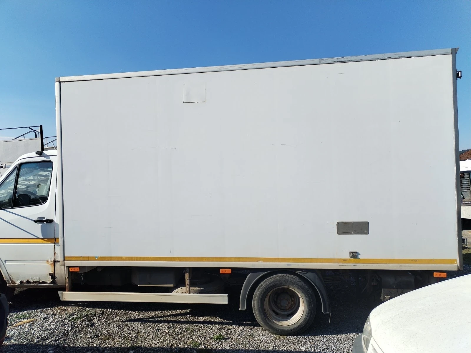 Mercedes-Benz Sprinter 616 Хладилен, снимка 2 - Бусове и автобуси - 56217490