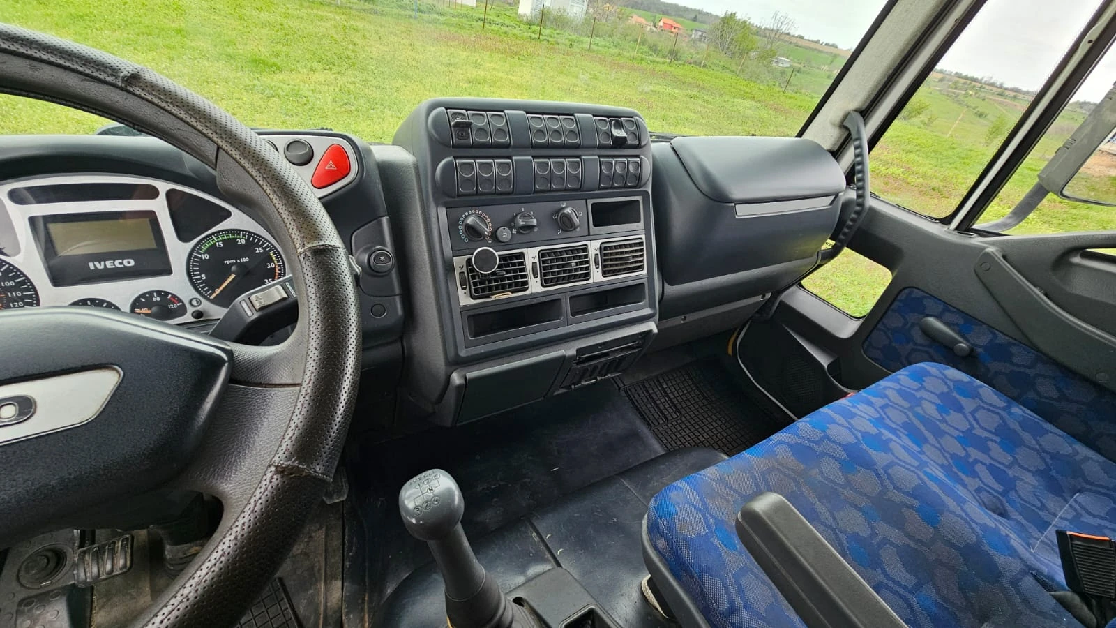 Iveco ML 75 E 15 ПАДАЩ БОРД - изображение 10