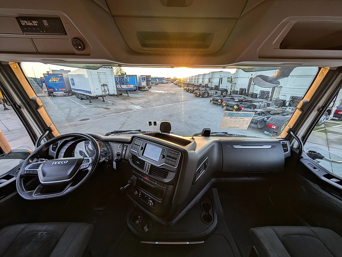 Iveco S-Way 480, снимка 10 - Камиони - 54095157