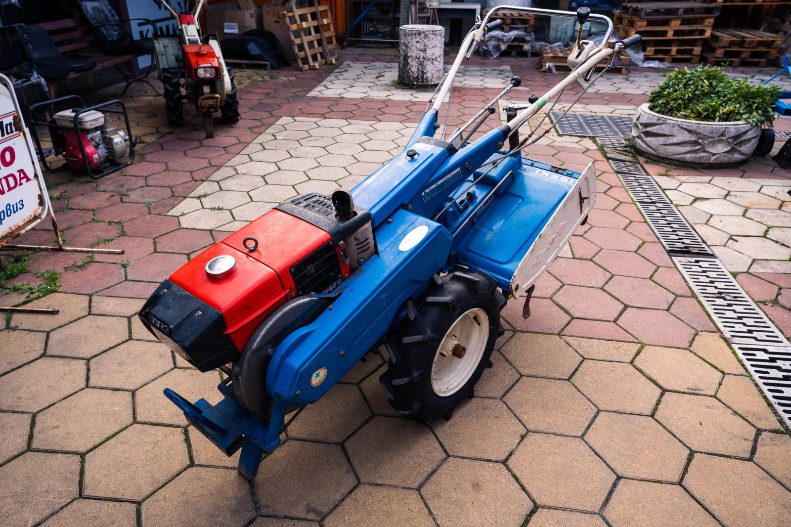  ISEKI KX70 | Mobile.bg   1