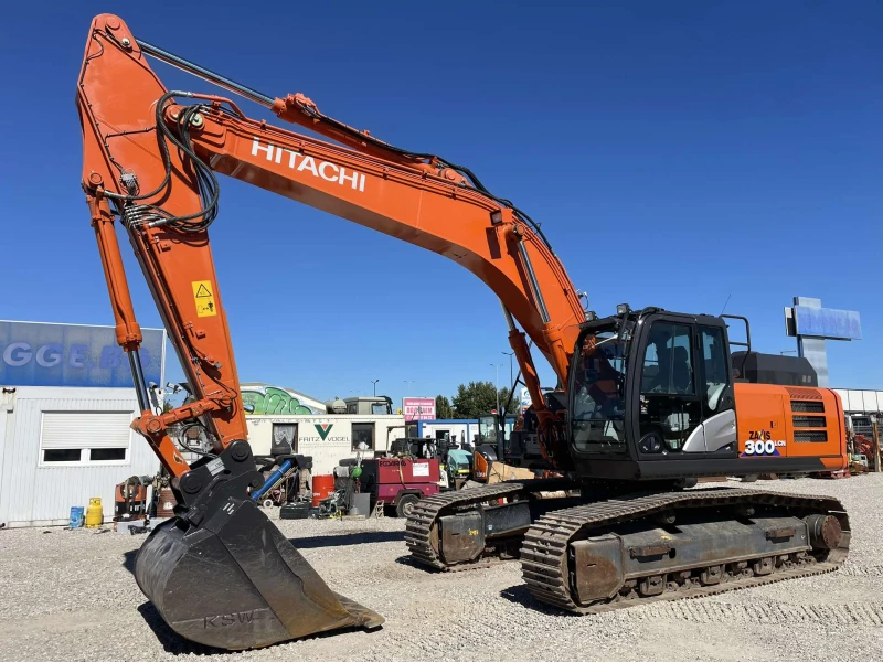 Багер Hitachi ZX 300 LCN-6, снимка 8 - Индустриална техника - 47437162