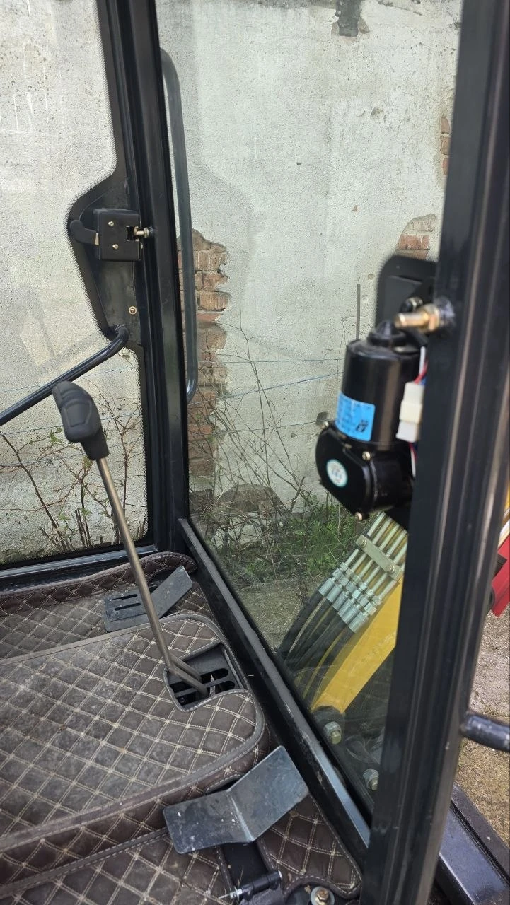 ����� Bobcat Cimex CHE12RS-CAB | Mobile.bg � ����������� 6