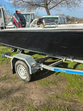 Моторна яхта Собствено производство Лодка, снимка 4 - Воден транспорт - 52690499