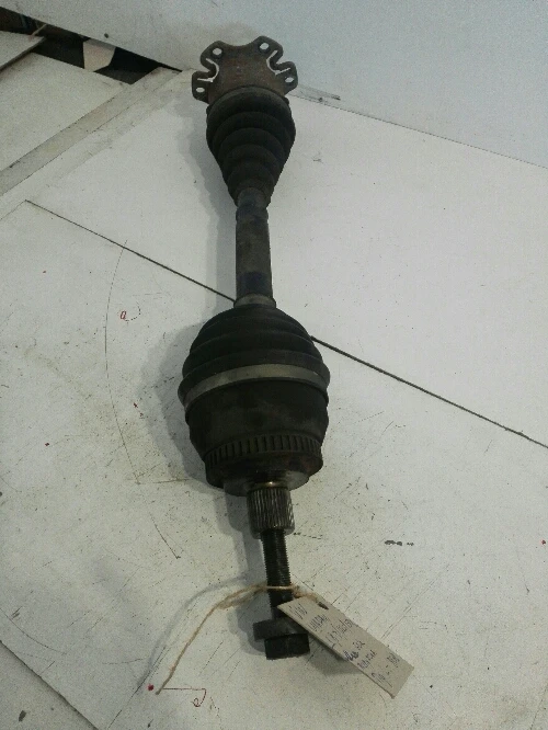 полуоска предна лява Фолксваген Шаран 1.8т (3)