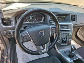 Volvo V60 ОЧАКВАН ВНОС/2.0D/150КС/КАТО НОВА, снимка 8