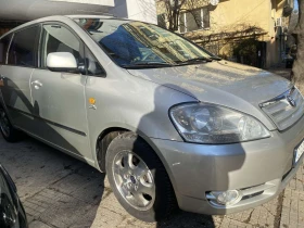 Toyota Avensis verso 2.0 D-4D, снимка 3