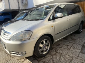 Toyota Avensis verso 2.0 D-4D, снимка 1