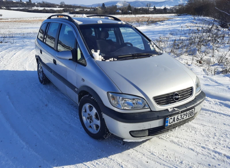 Opel Zafira 1.8 бензин 125кс НА ЧАСТИ!!!, снимка 1 - Автомобили и джипове - 45383903