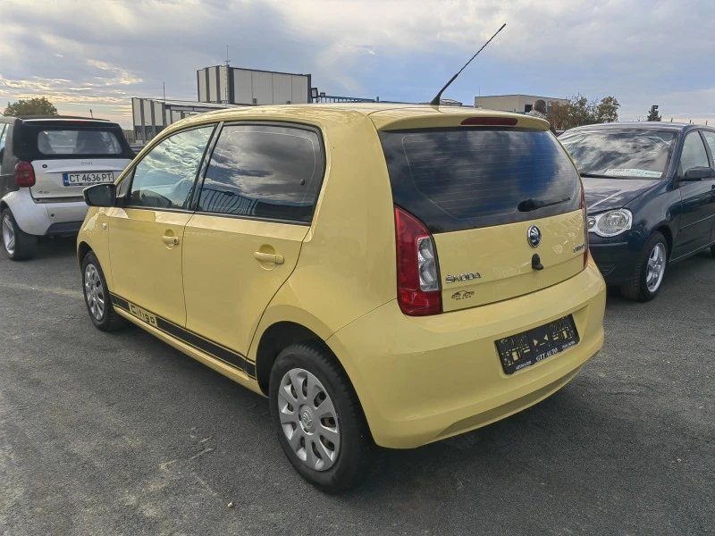 Skoda Citigo 1.0i 64000км, снимка 3 - Автомобили и джипове - 44062043