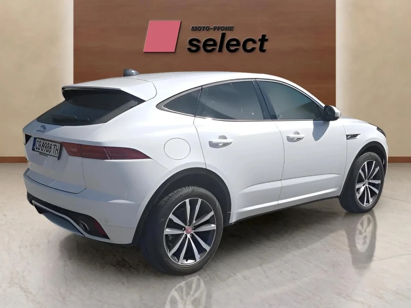 Jaguar E-pace 2.0 Si4, снимка 5 - Автомобили и джипове - 47370873