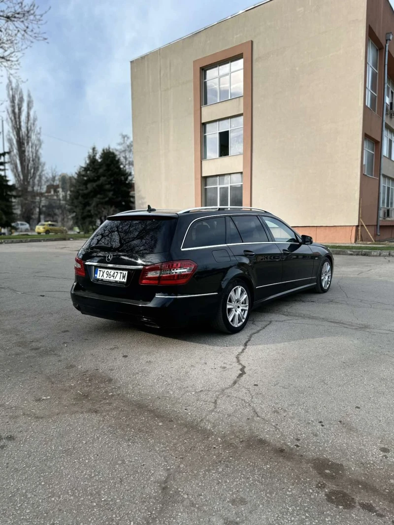 Mercedes-Benz E 350, снимка 3 - Автомобили и джипове - 49531756