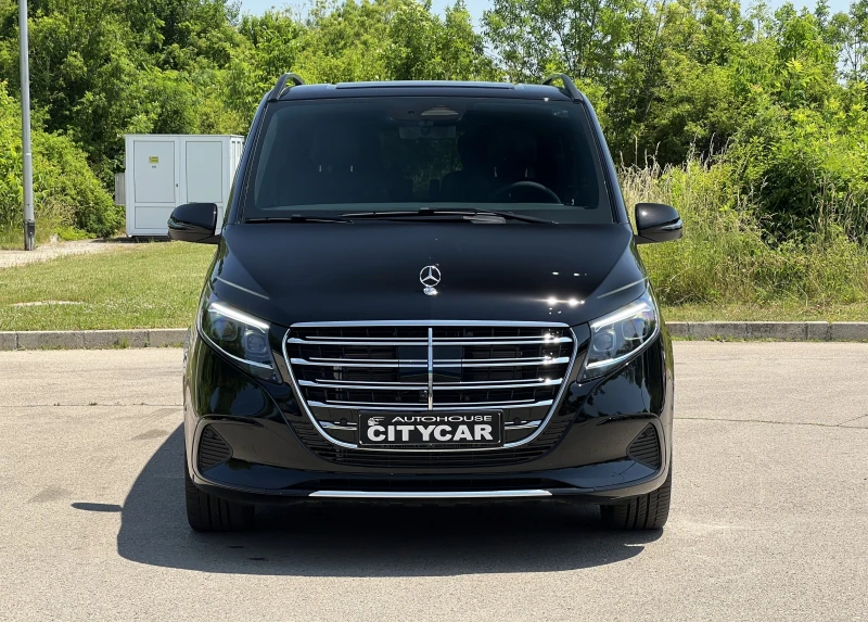 Mercedes-Benz V 300 d/AMG/4M/EXTRALONG/EXCLUSIV/BURM/AIRMATIC/VIP SEAT, снимка 2 - Автомобили и джипове - 50655237