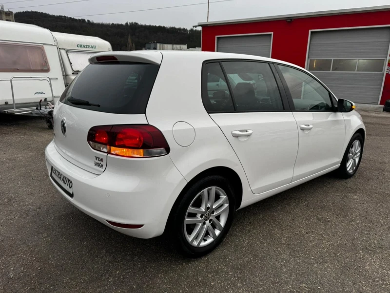 VW Golf 1.6TDI, АВТОМАТ, FULL , снимка 5 - Автомобили и джипове - 53081045