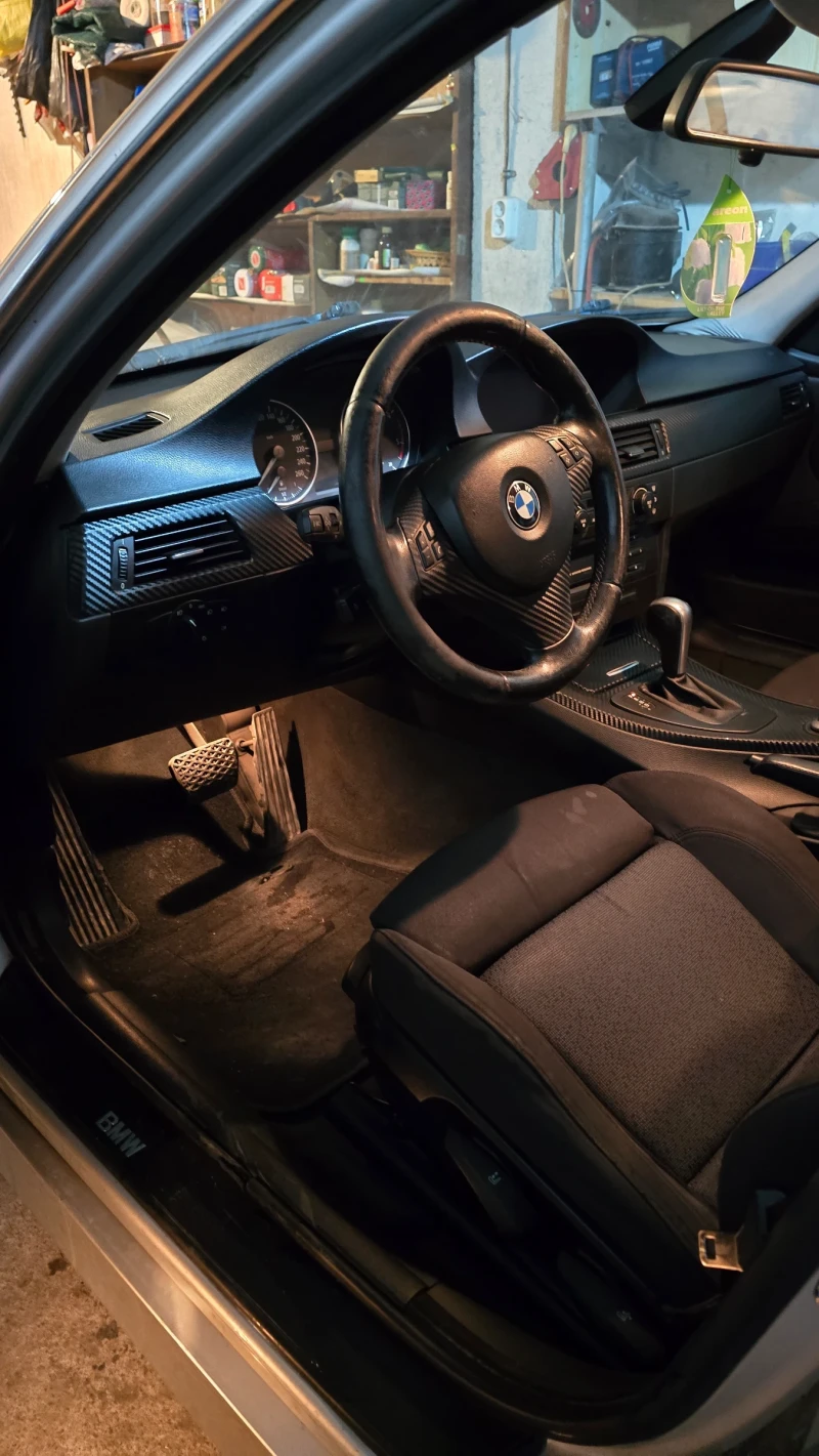 BMW 330, снимка 7 - Автомобили и джипове - 53584029