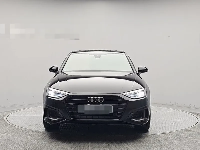 Audi A4 40 TFSI, снимка 2 - Автомобили и джипове - 55923002