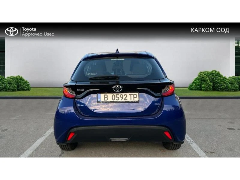 Toyota Yaris CHIC, снимка 4 - Автомобили и джипове - 56482122
