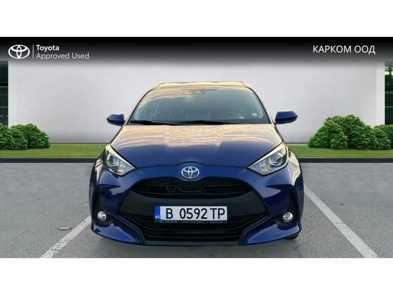 Toyota Yaris CHIC, снимка 5 - Автомобили и джипове - 56482122