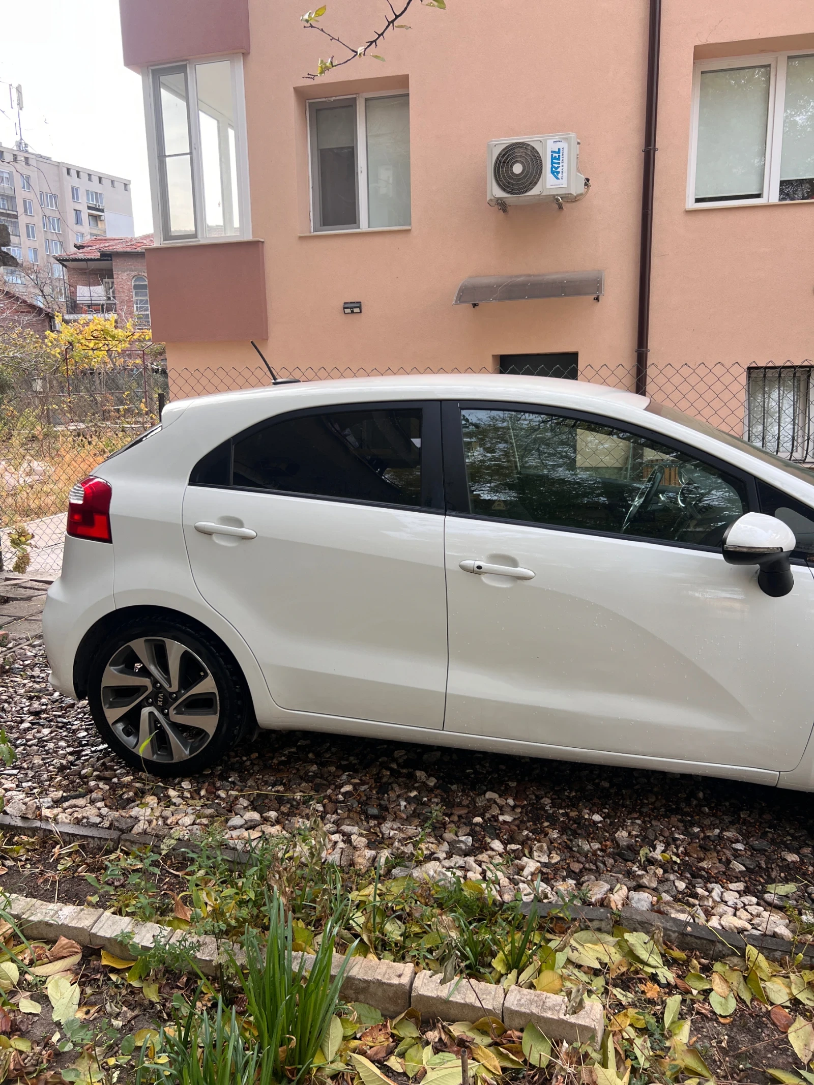 Kia Rio 1.1 - изображение 3