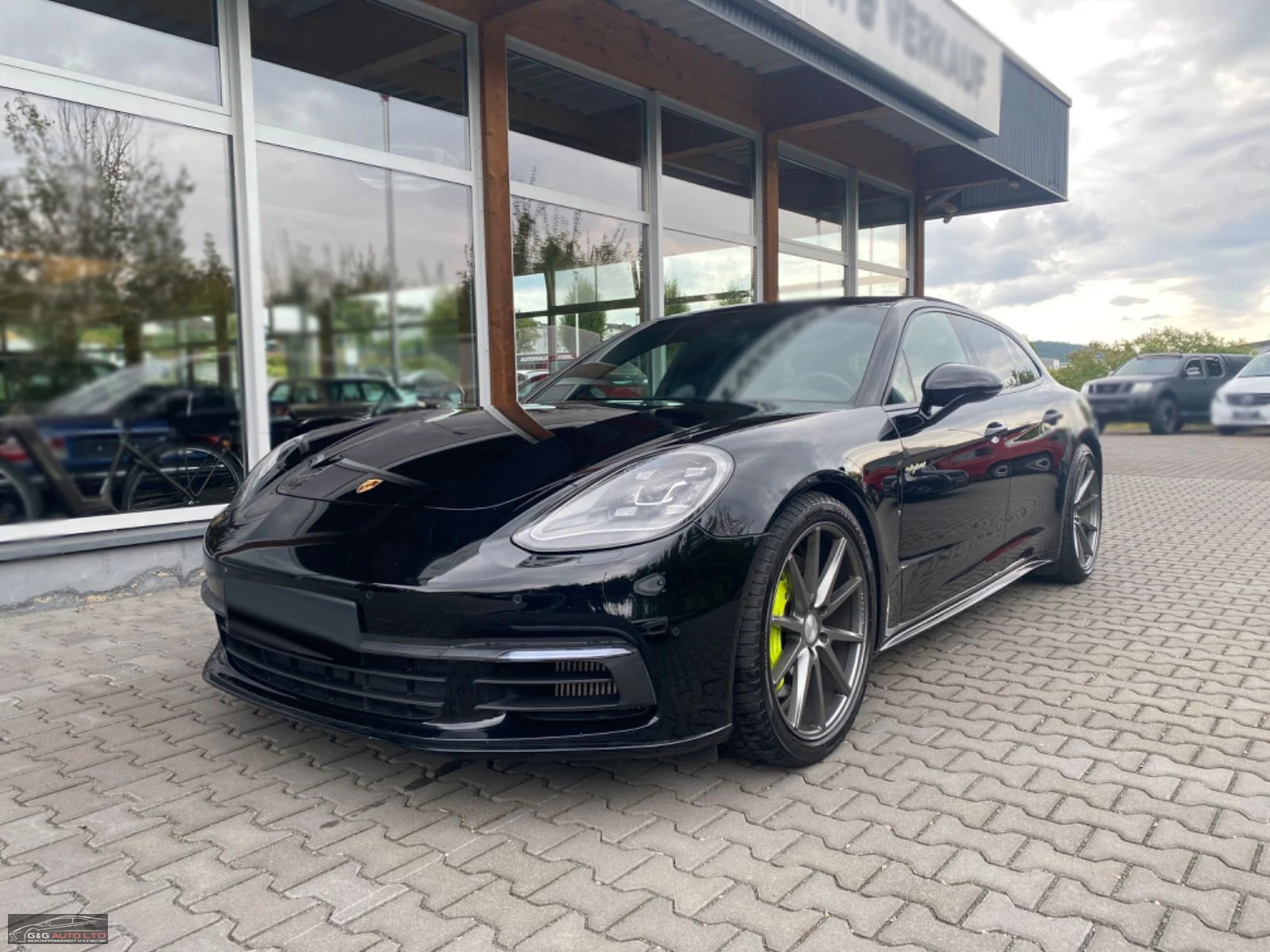 Porsche Panamera SPORT-TURISMO/E-HYBRID/462HP/PANO/CAM/KEYLESS/499b - [1] 