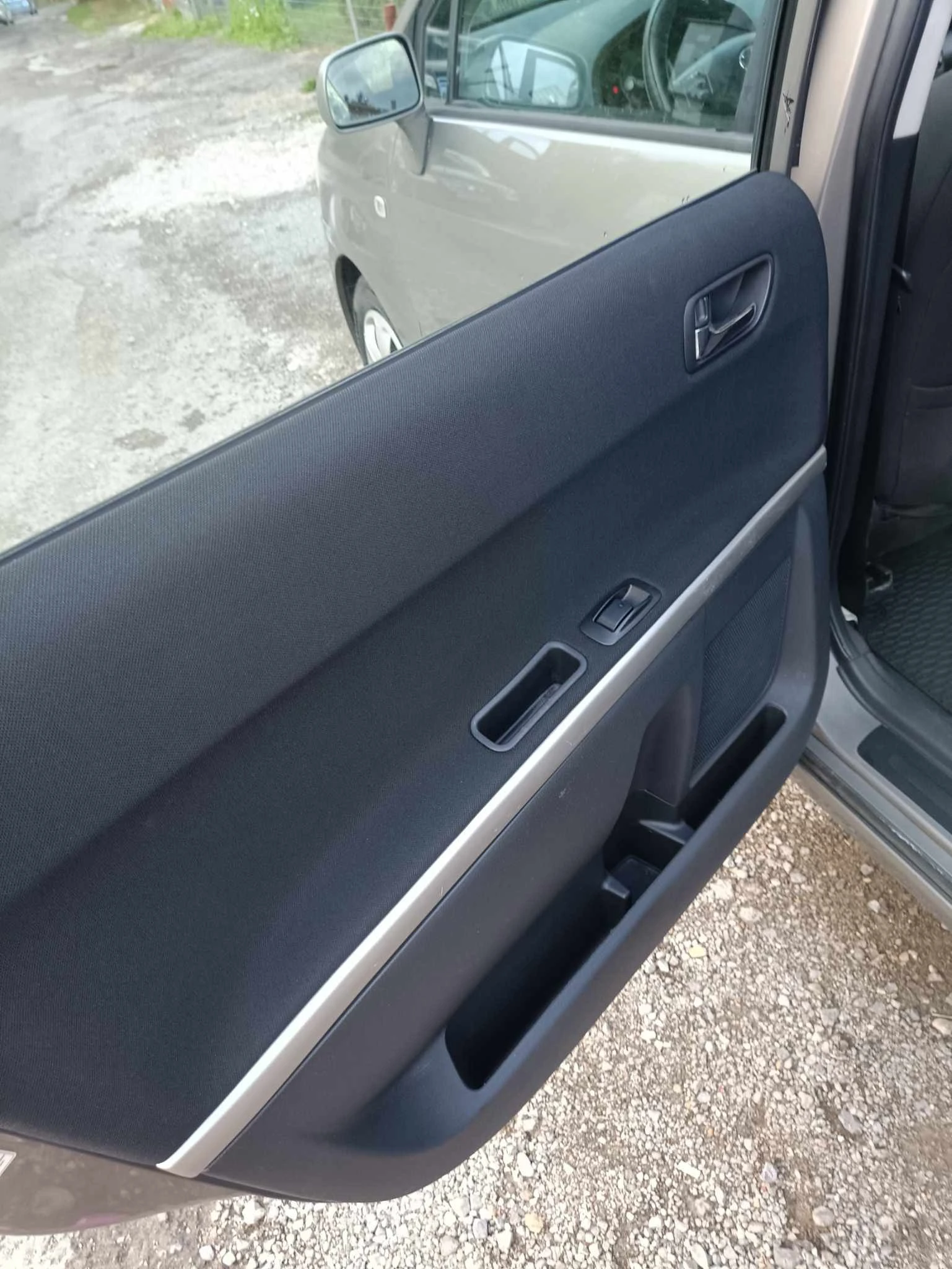 Toyota Corolla verso 1.6 - изображение 5