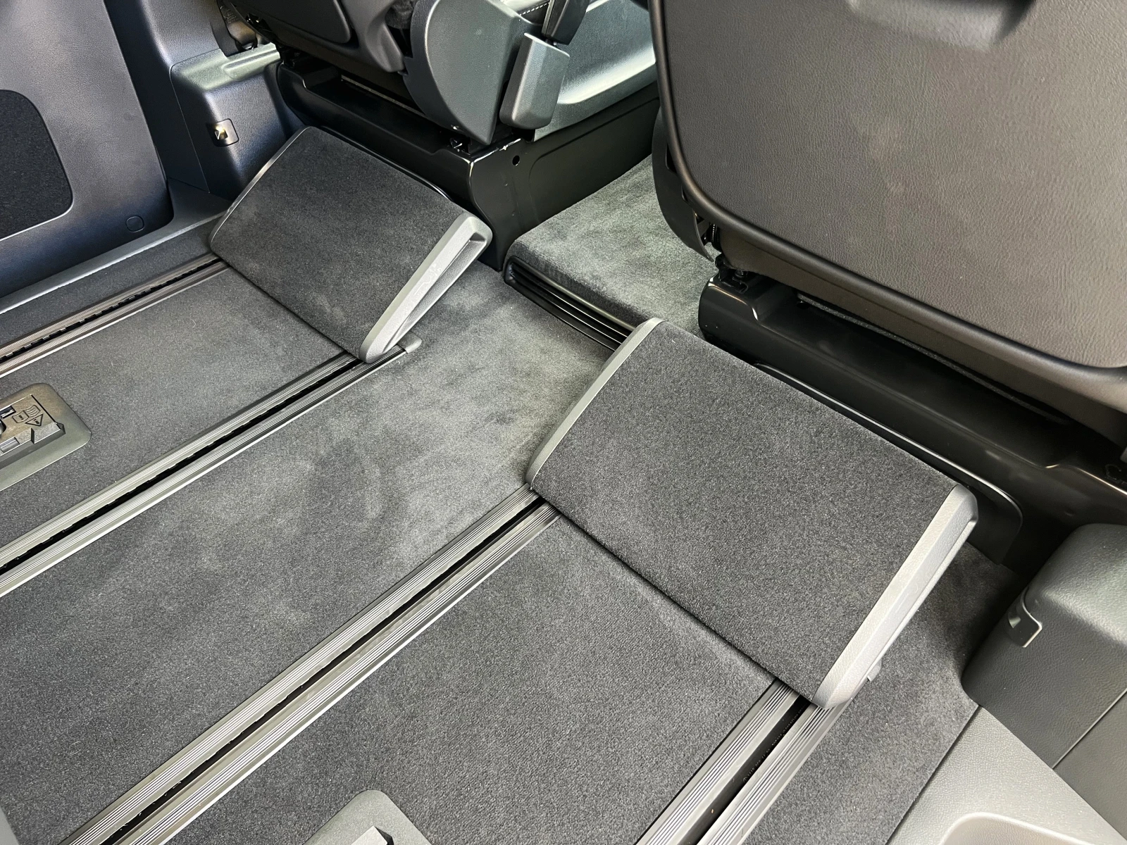 Mercedes-Benz V 300 d/AMG/4M/EXTRALONG/EXCLUSIV/BURM/AIRMATIC/VIP SEAT | Mobile.bg   14