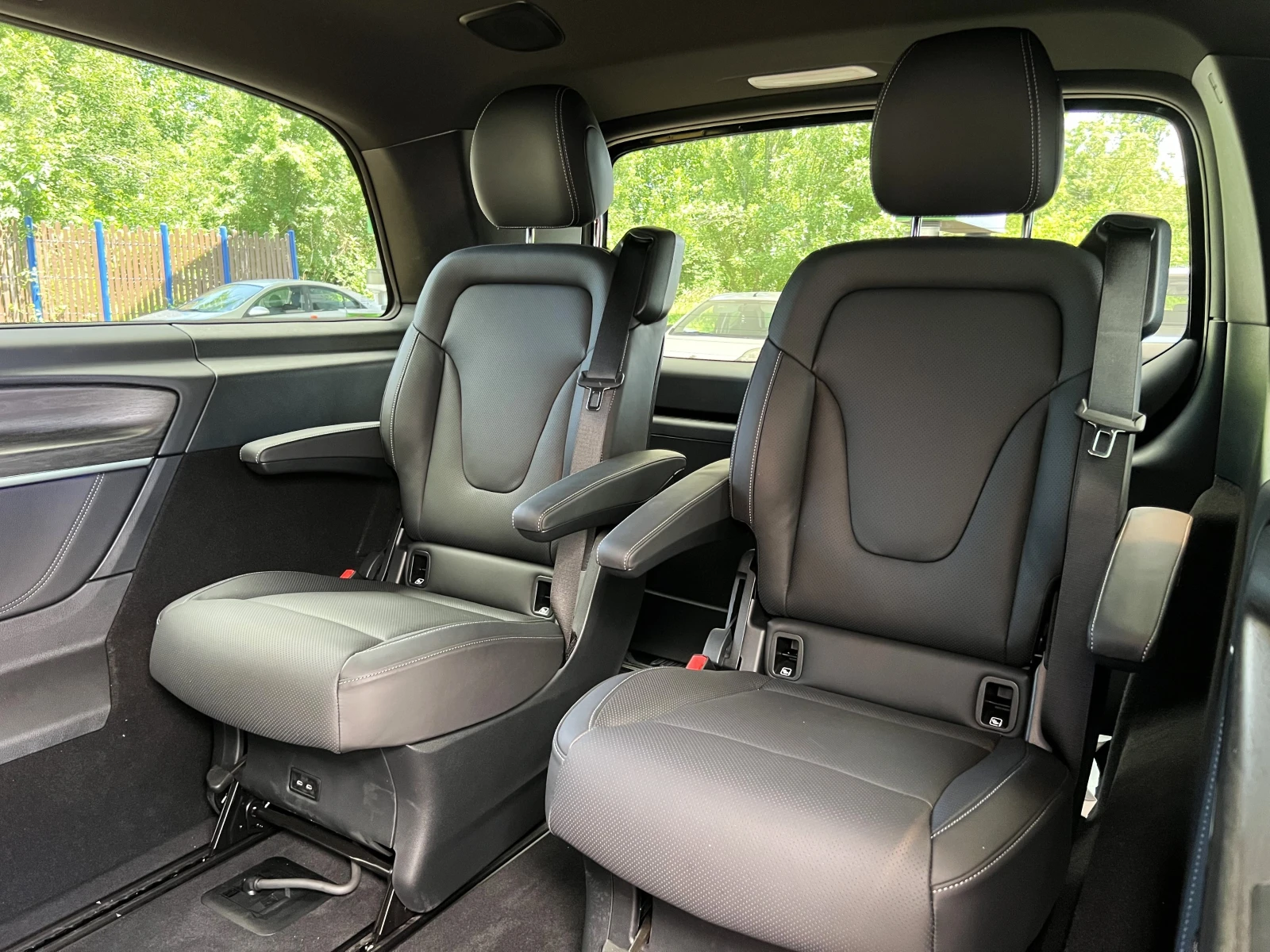 Mercedes-Benz V 300 d/AMG/4M/EXTRALONG/EXCLUSIV/BURM/AIRMATIC/VIP SEAT | Mobile.bg   16