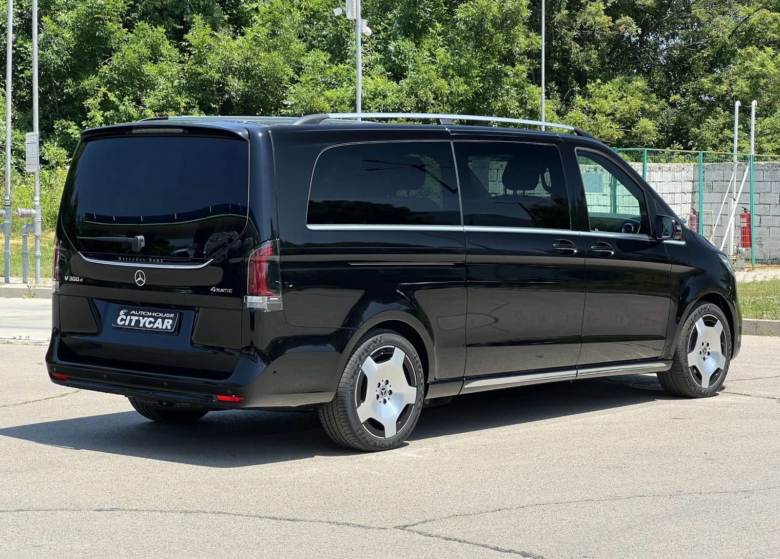 Mercedes-Benz V 300 d/AMG/4M/EXTRALONG/EXCLUSIV/BURM/AIRMATIC/VIP SEAT - изображение 6