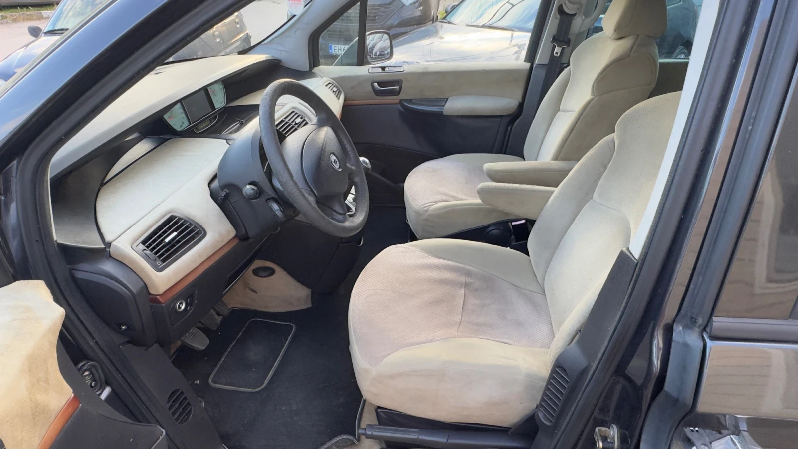 Lancia Phedra 2.2 дизел 7 места - изображение 10