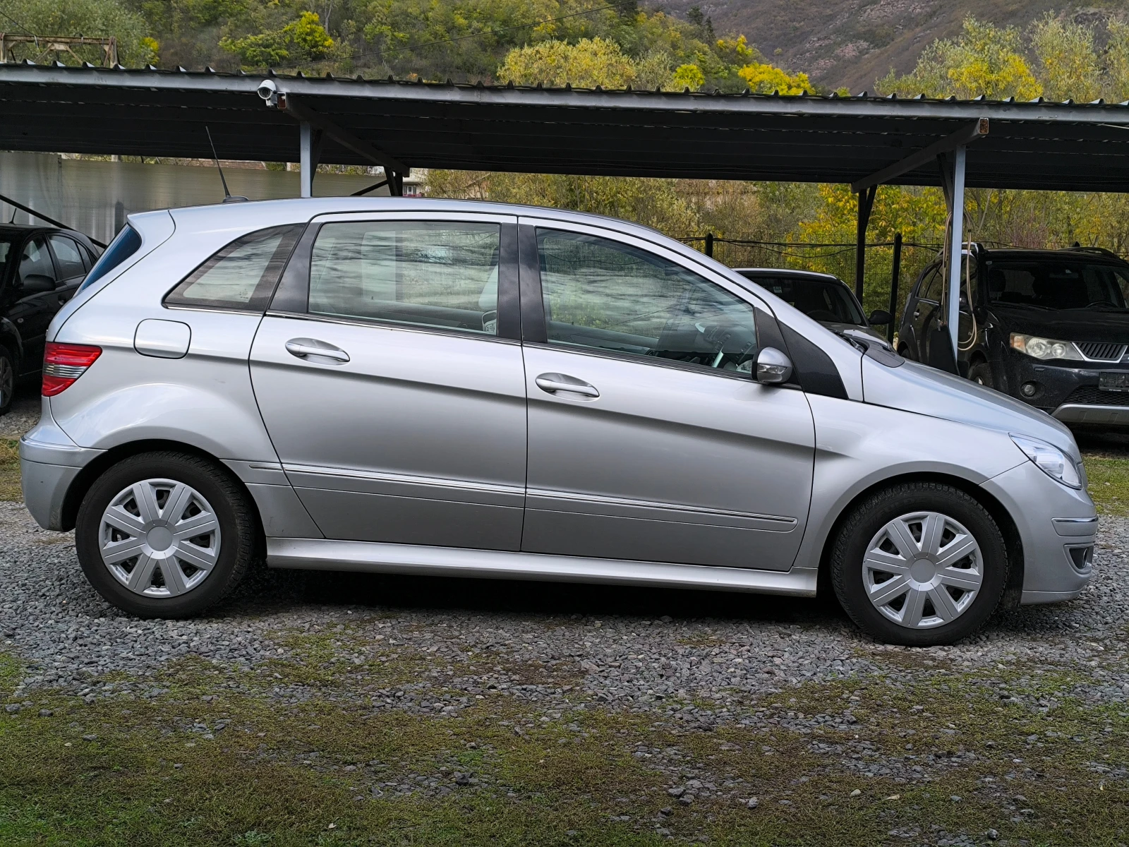 Mercedes-Benz B 180 2.0CDI-109кс-6 скорости-КЛИМАТИК- - изображение 2