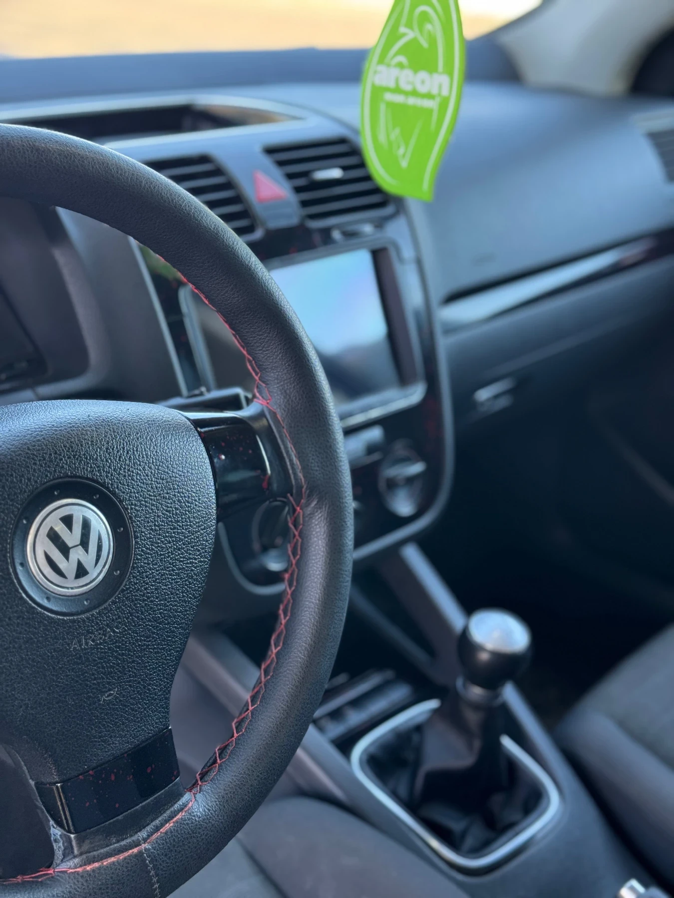 VW Golf | Mobile.bg   7