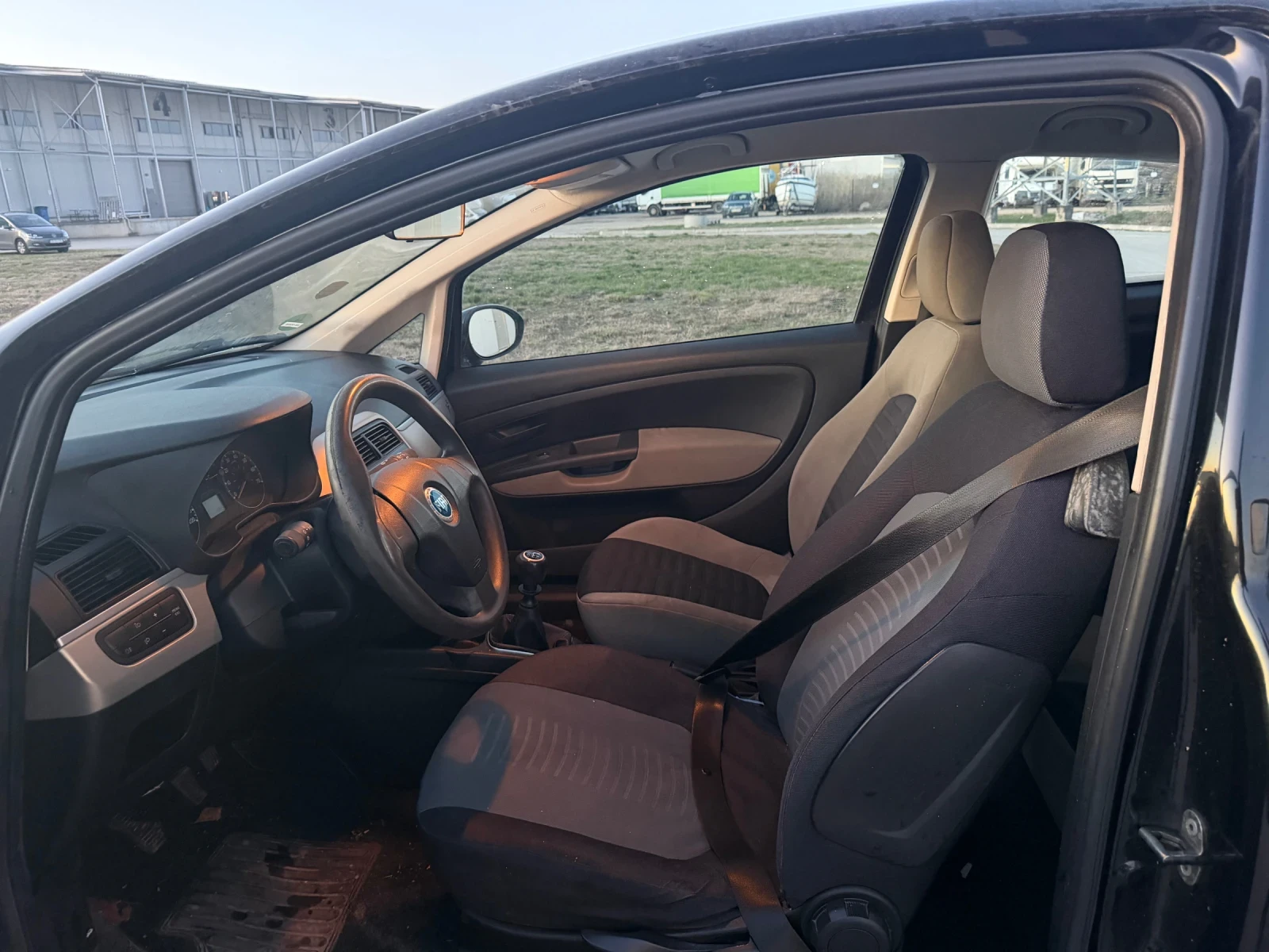 Fiat Punto   /  | Mobile.bg   9