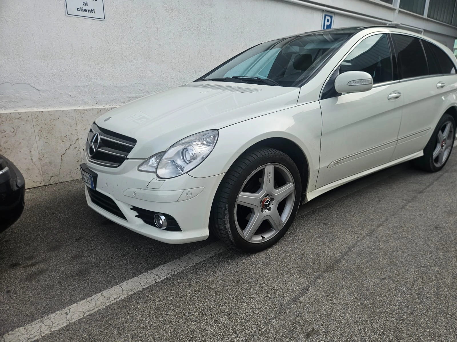 Mercedes-Benz R 320  7G TRONIC 4 Matic 224�� ��������� 7 ������ | Mobile.bg � ����������� 7
