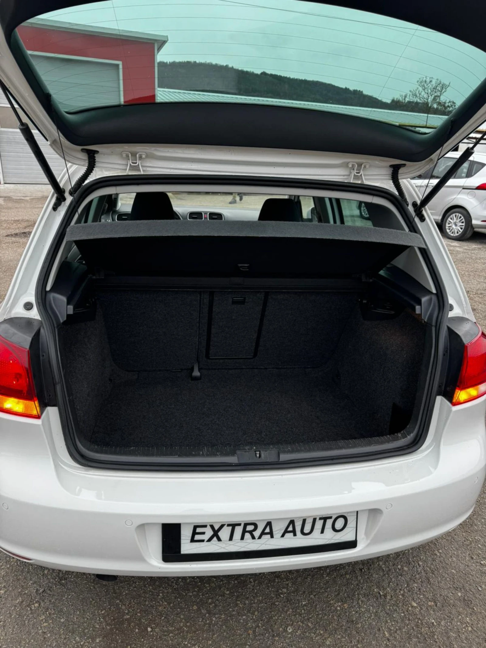 VW Golf 1.6TDI, АВТОМАТ, FULL  - изображение 4