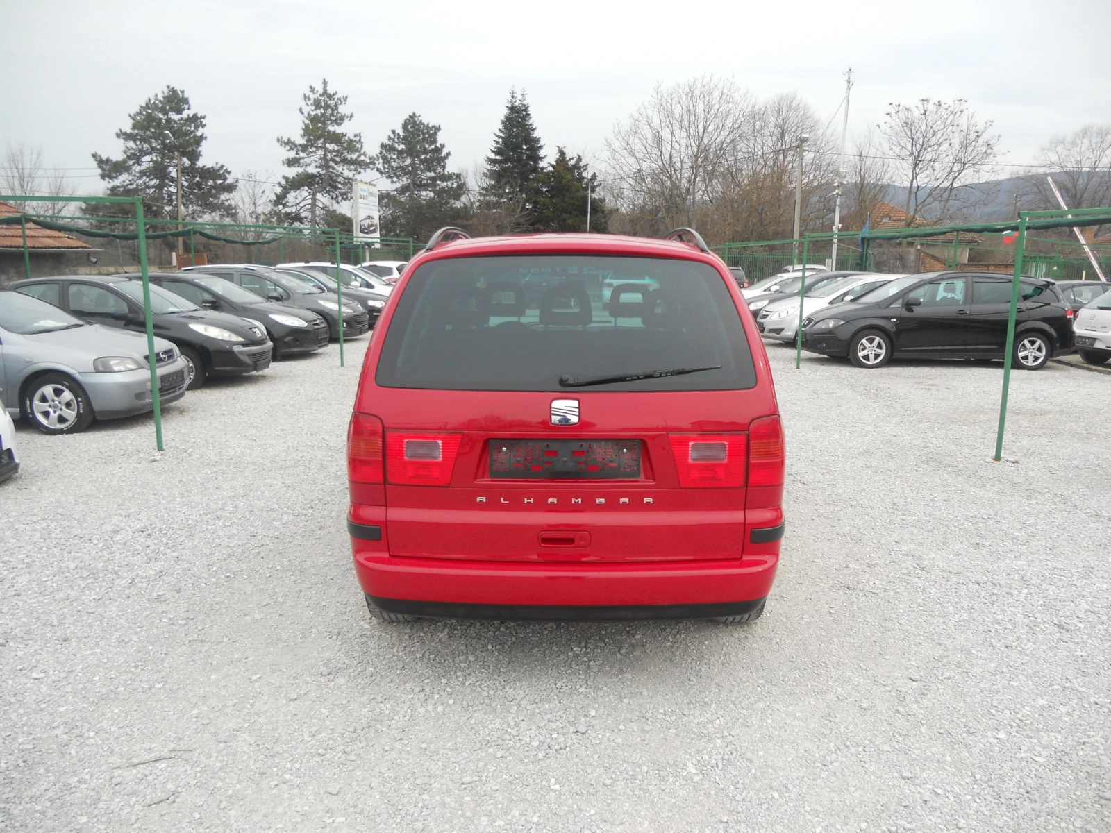Seat Alhambra 1.9TDI Лизинг!!!! 4x4  116 КОНСКИ СИЛИ, снимка 5 - Автомобили и джипове - 53724543