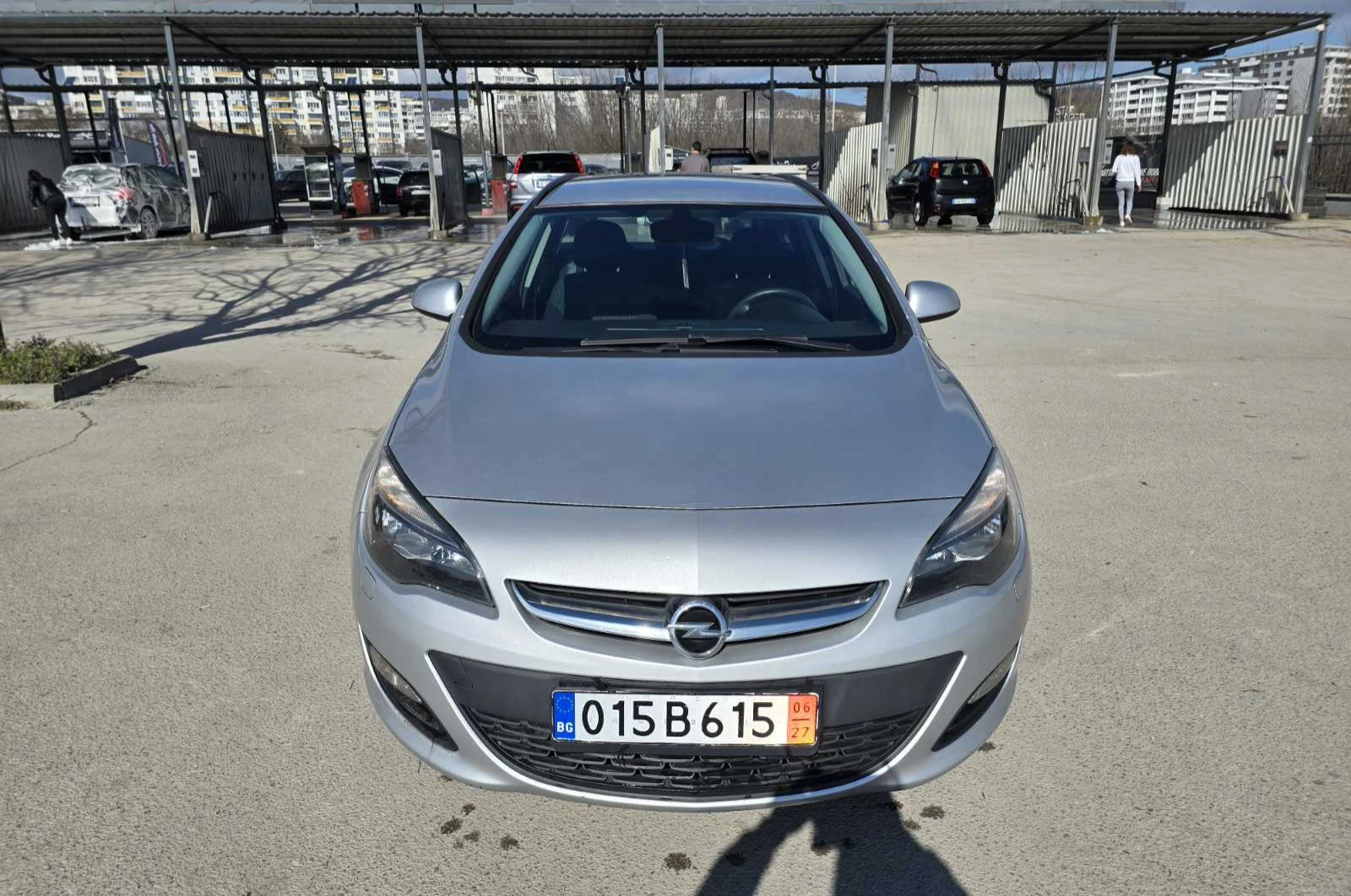 Opel Astra ПЕРФЕКТЕН/1.6cdti/136hp/FACE, снимка 2 - Автомобили и джипове - 53746069