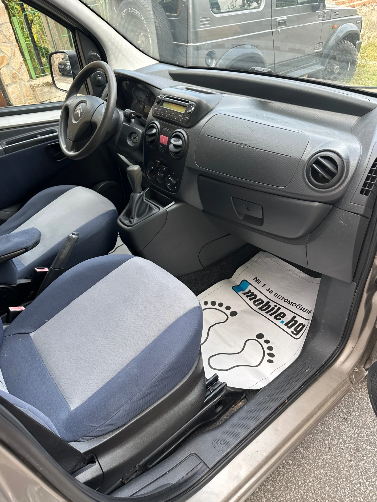 Citroen Nemo 1.4i Klima, снимка 8 - Автомобили и джипове - 53836236