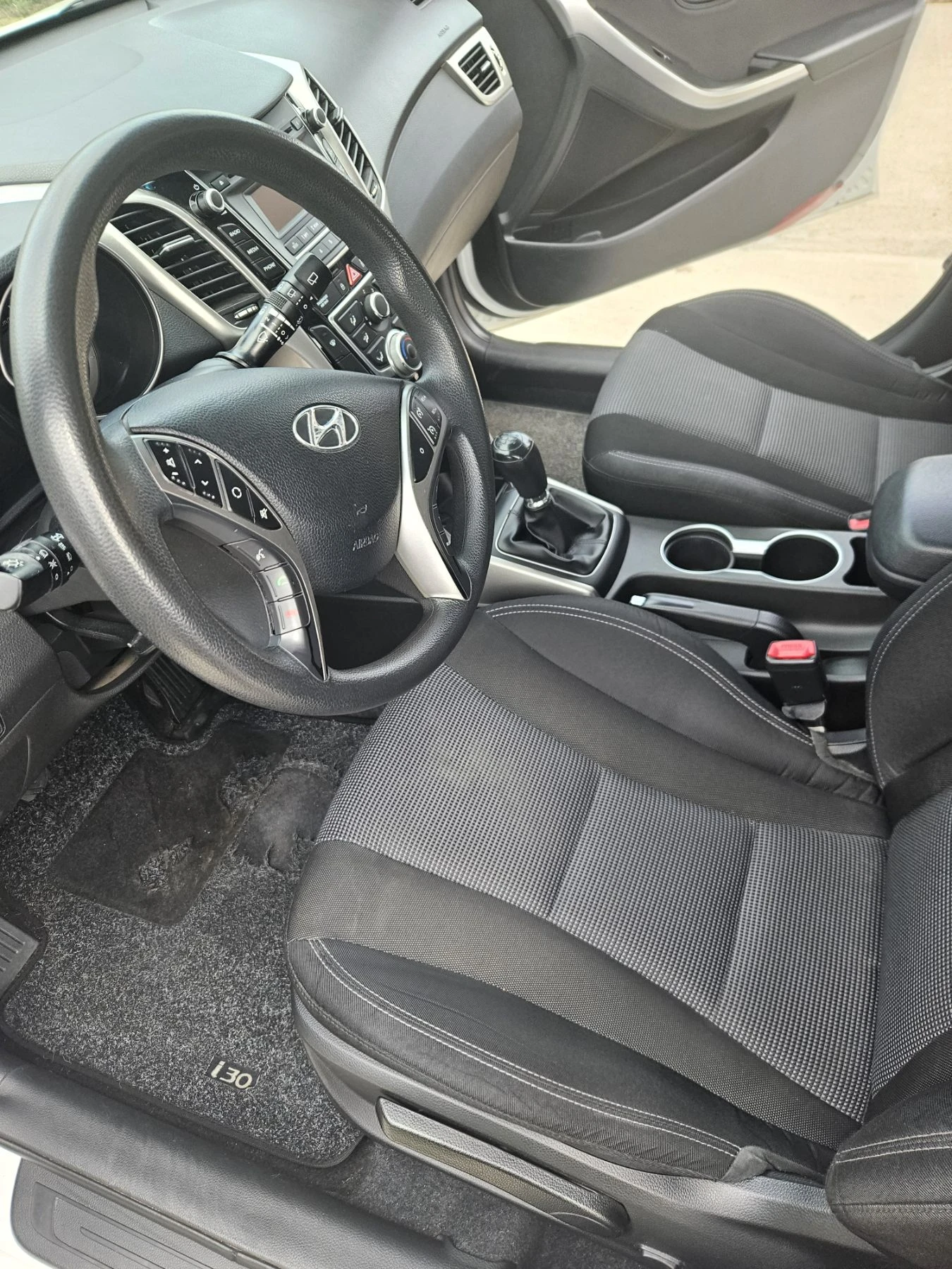Hyundai I30, снимка 6 - Автомобили и джипове - 54186629