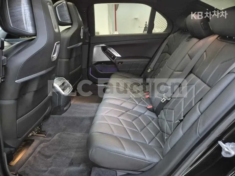 BMW 740 d| �������| 360 ������| ���.��������� | Mobile.bg � ����������� 12