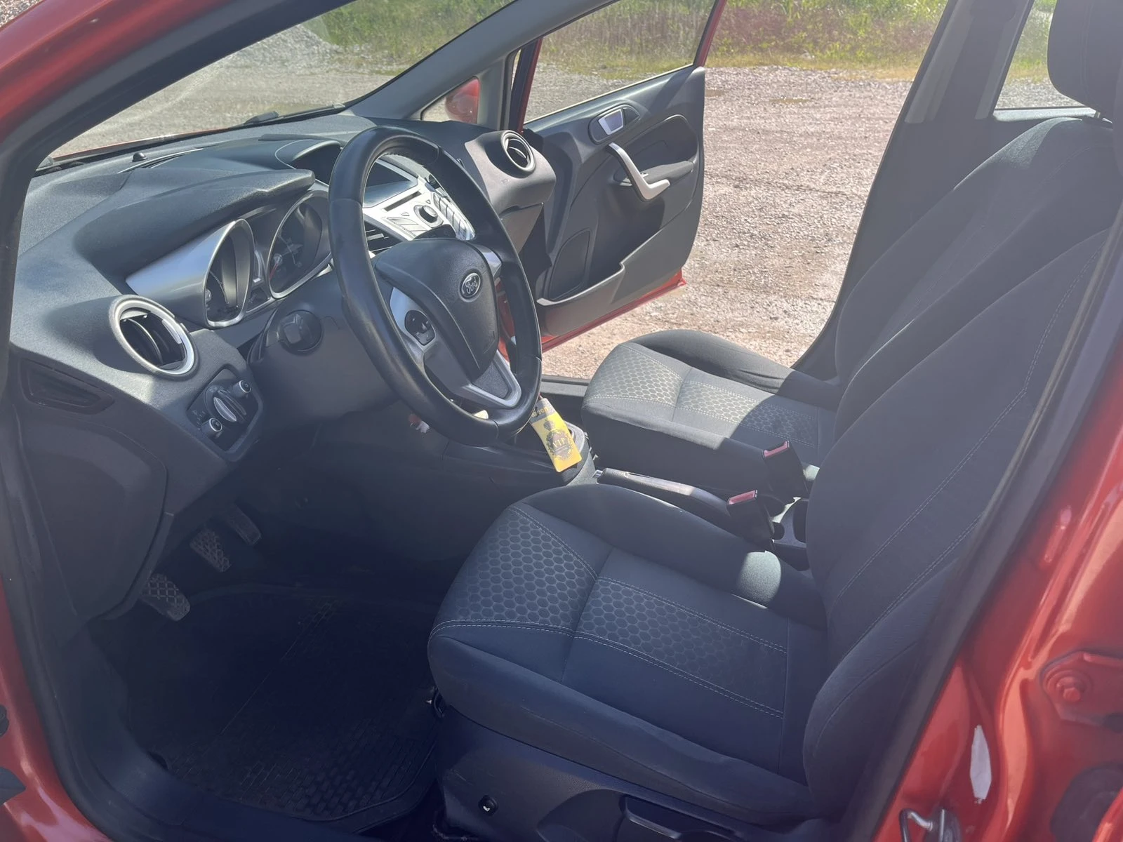 Ford Fiesta 1.25 Duratec, снимка 10 - Автомобили и джипове - 54768957