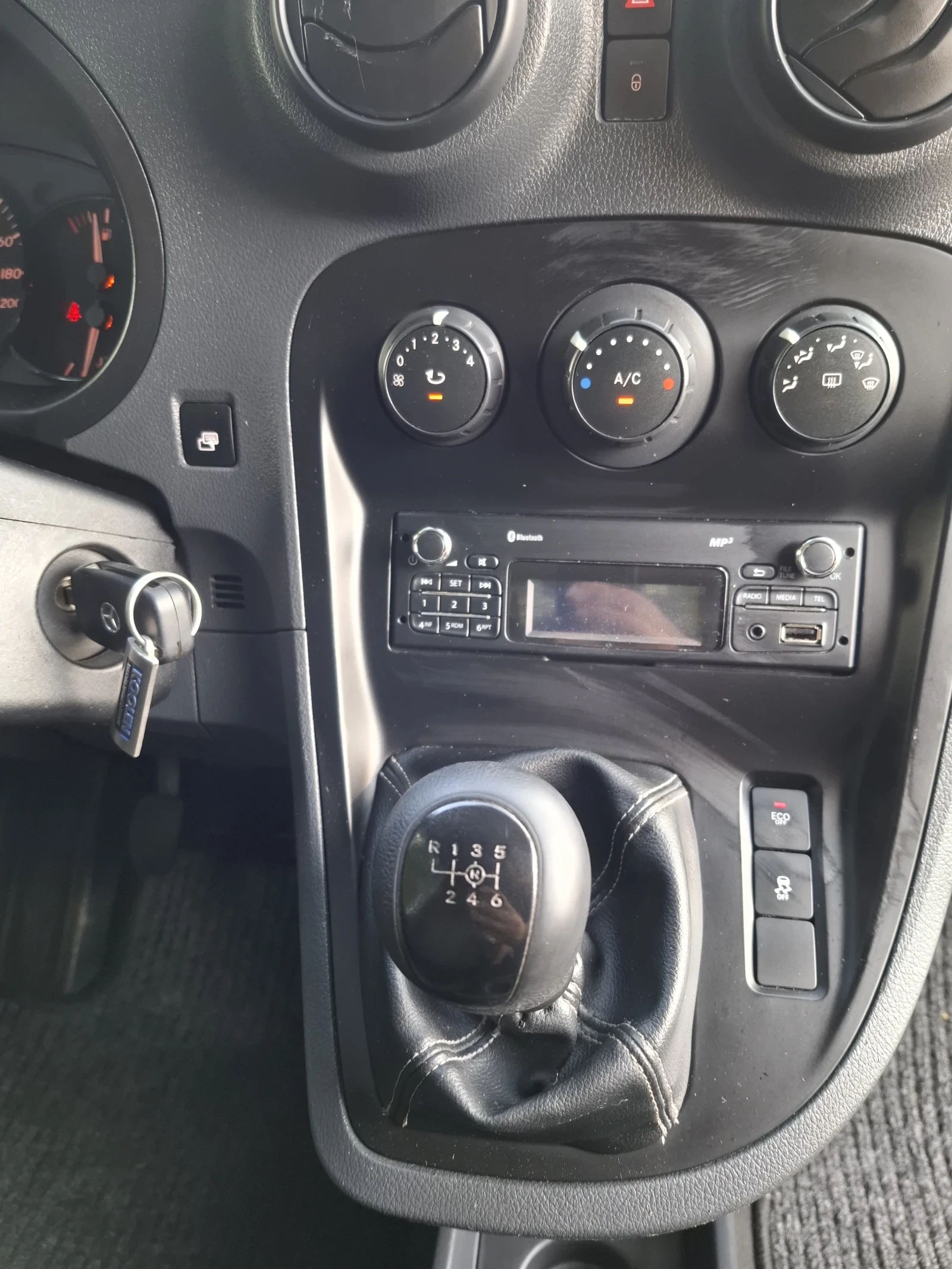 Mercedes-Benz Citan 111 cdi, снимка 11 - Автомобили и джипове - 55316111