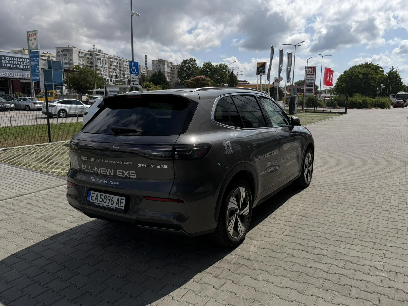 Geely EX5 MAX, снимка 4 - Автомобили и джипове - 55406631