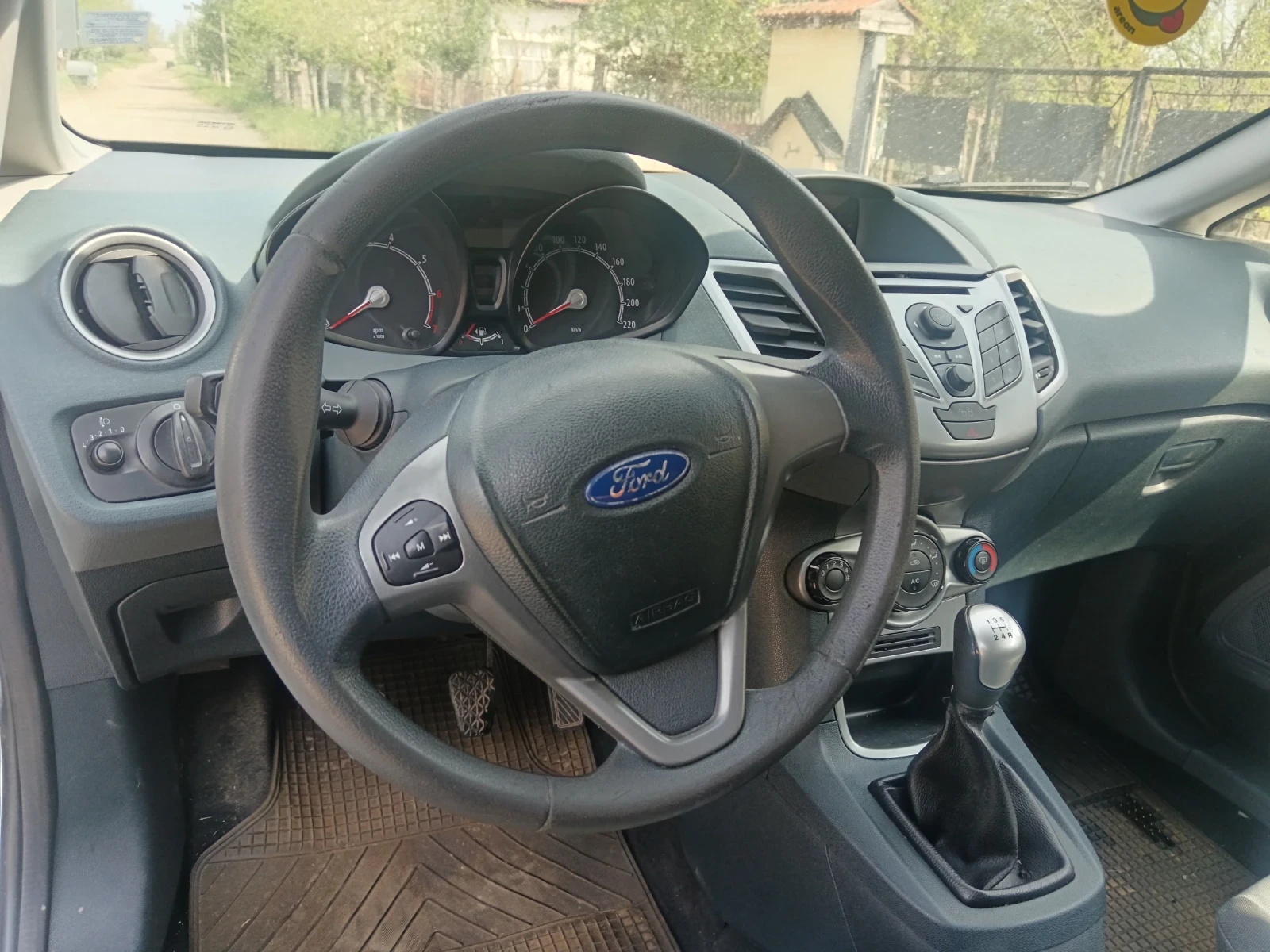 Ford Fiesta, снимка 5 - Автомобили и джипове - 55477838
